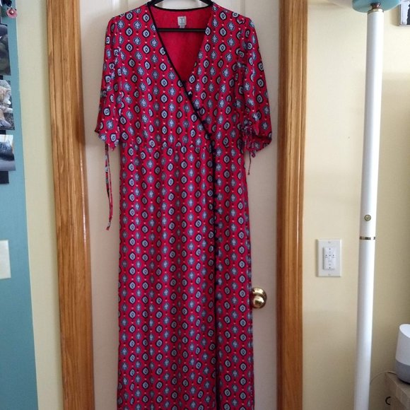 Tristan red geometric print maxi dress NWOT - Picture 1 of 13